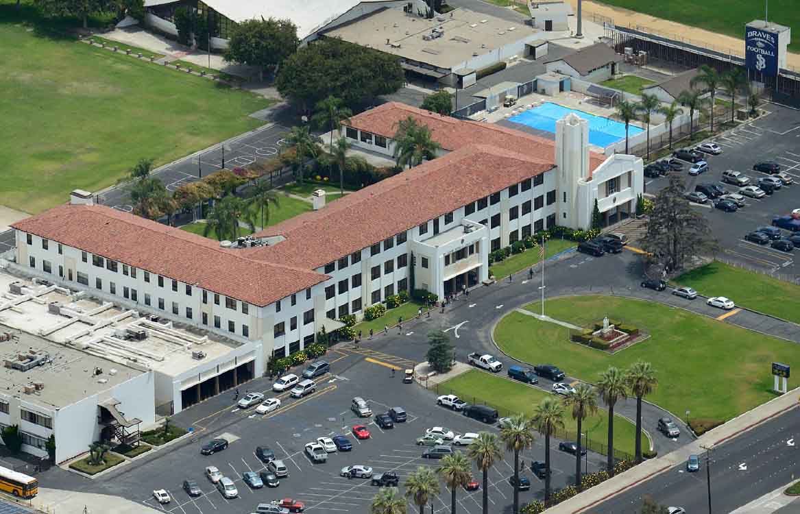 St. John Bosco High School(CA) 聖約翰伯斯克高中(加州)